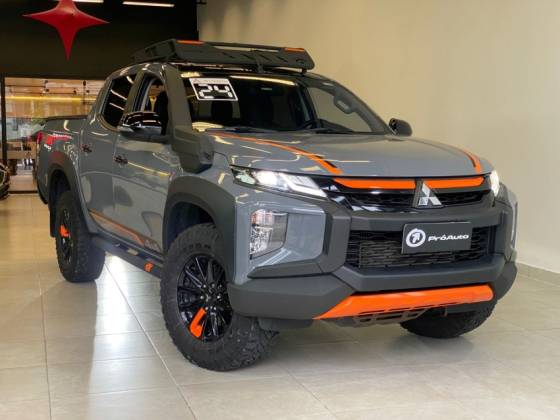 MITSUBISHI L200 TRITON 2.4 16V TURBO DIESEL SPORT SAVANA SERTÔES CD 4P 4X4 AUTOMÁTICO MITSUBISHI L200 TRITON 2.4 16V TURBO DIESEL SPORT SAVANA SERTÔES CD 4P 4X4 AUTOMÁTICO
